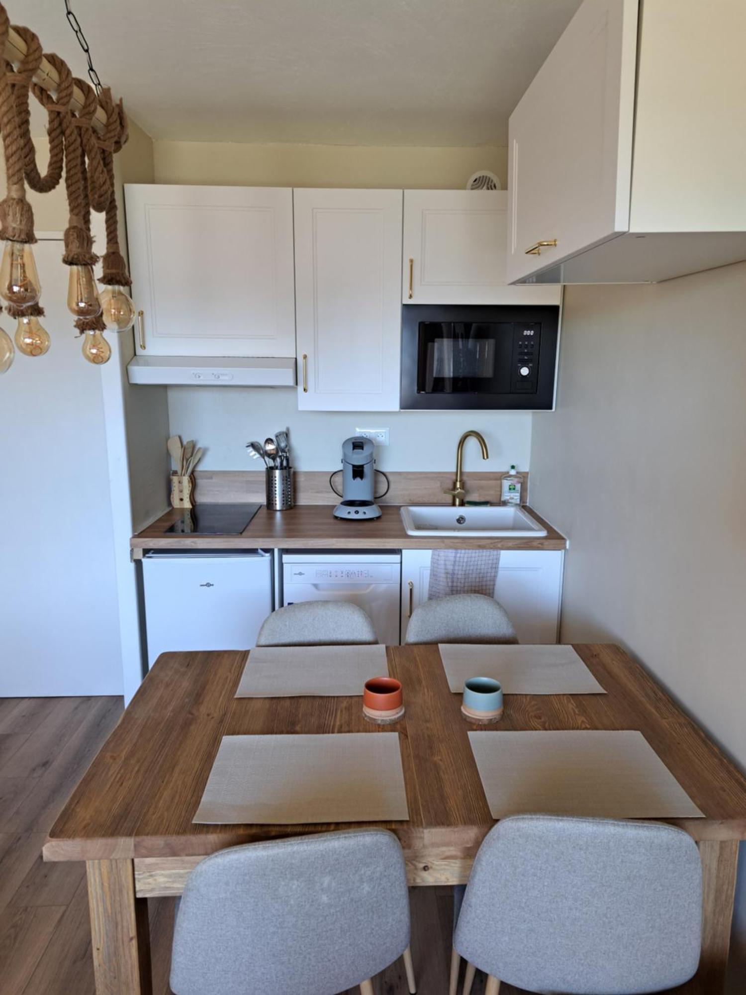 Studio Cabine 4 Couchages, Vue Face Aux Montagnes Font-Romeu-Odeillo-Via Buitenkant foto